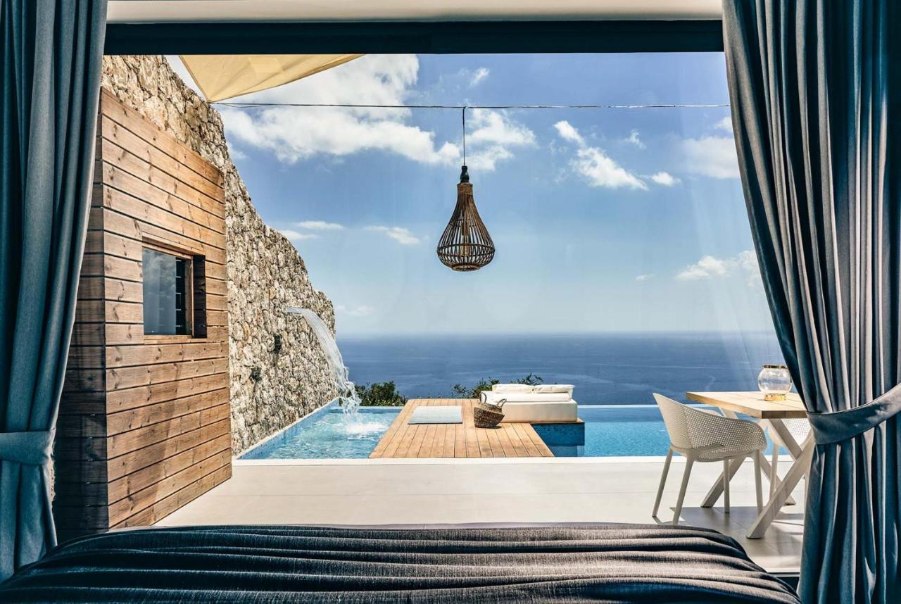 Emerald Cave Suites อายิโอสนิโกลาโอส ภายนอก รูปภาพ