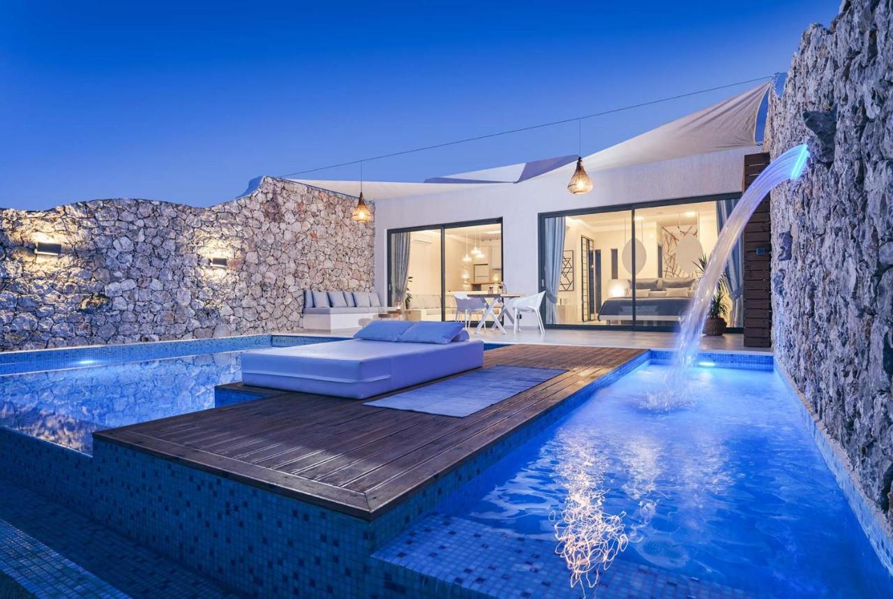 Emerald Cave Suites อายิโอสนิโกลาโอส ภายนอก รูปภาพ
