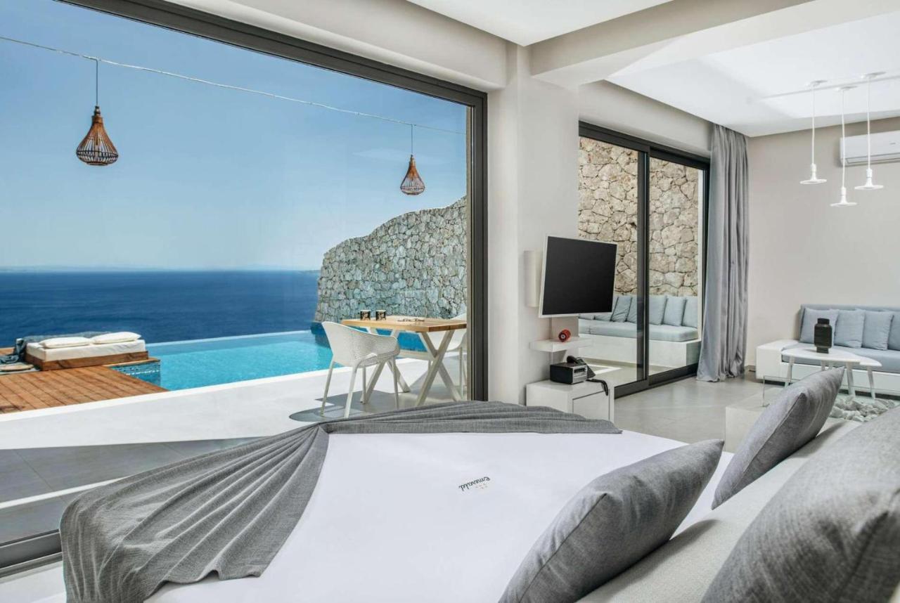 Emerald Cave Suites อายิโอสนิโกลาโอส ภายนอก รูปภาพ
